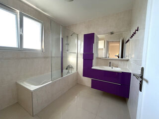  Maison à louer 5 pièces 132 m²