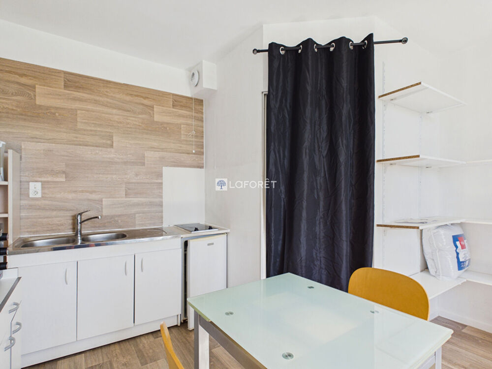 Location Appartement Appartement meublé Quimper - Locmaria -1 pièce(s) 16m2 Quimper