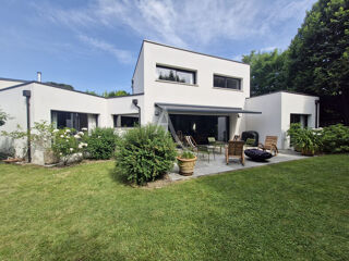  Villa � vendre 8 pi�ces 191 m�