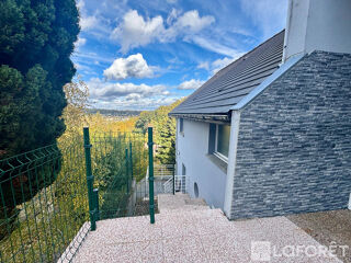  Maison � vendre 7 pi�ces 180 m�