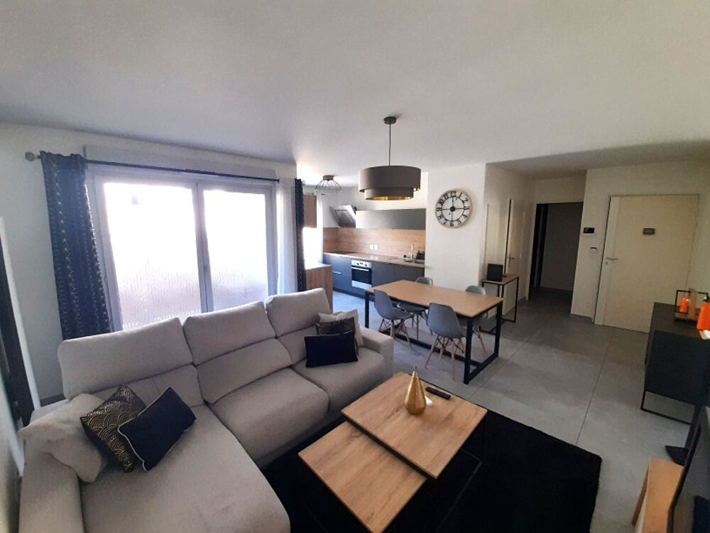 Appartement T3 60 m² balcon et garage