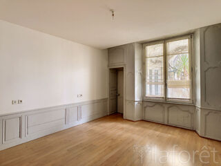  Appartement � louer 3 pi�ces 104 m�
