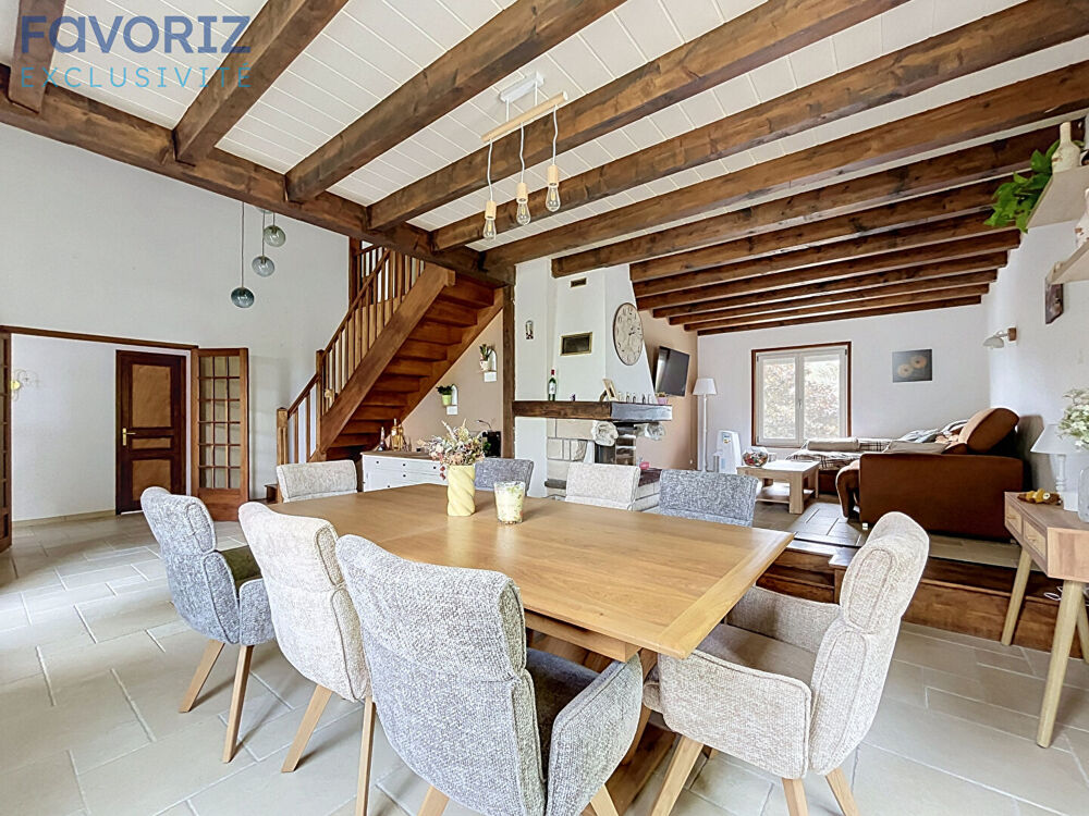 Maison Neufchâteau 6 pièces 150m²