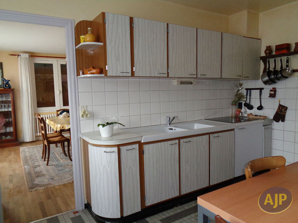 Maison Plumelec 8 pièce(s) 115 m2