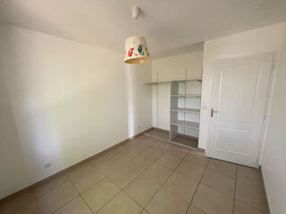  Maison à louer 4 pièces 82 m²