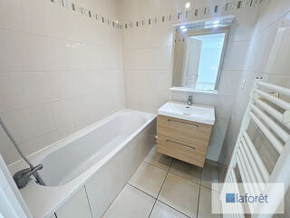  Appartement à louer 2 pièces 46 m²