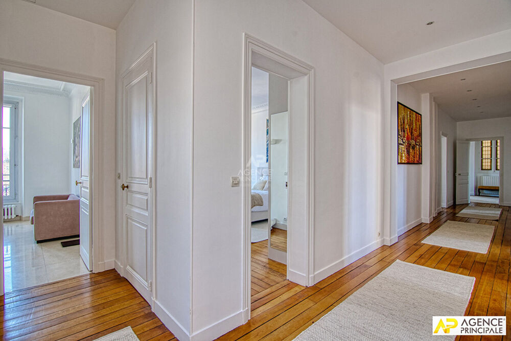 à vendre  Appartement Versailles (78000)