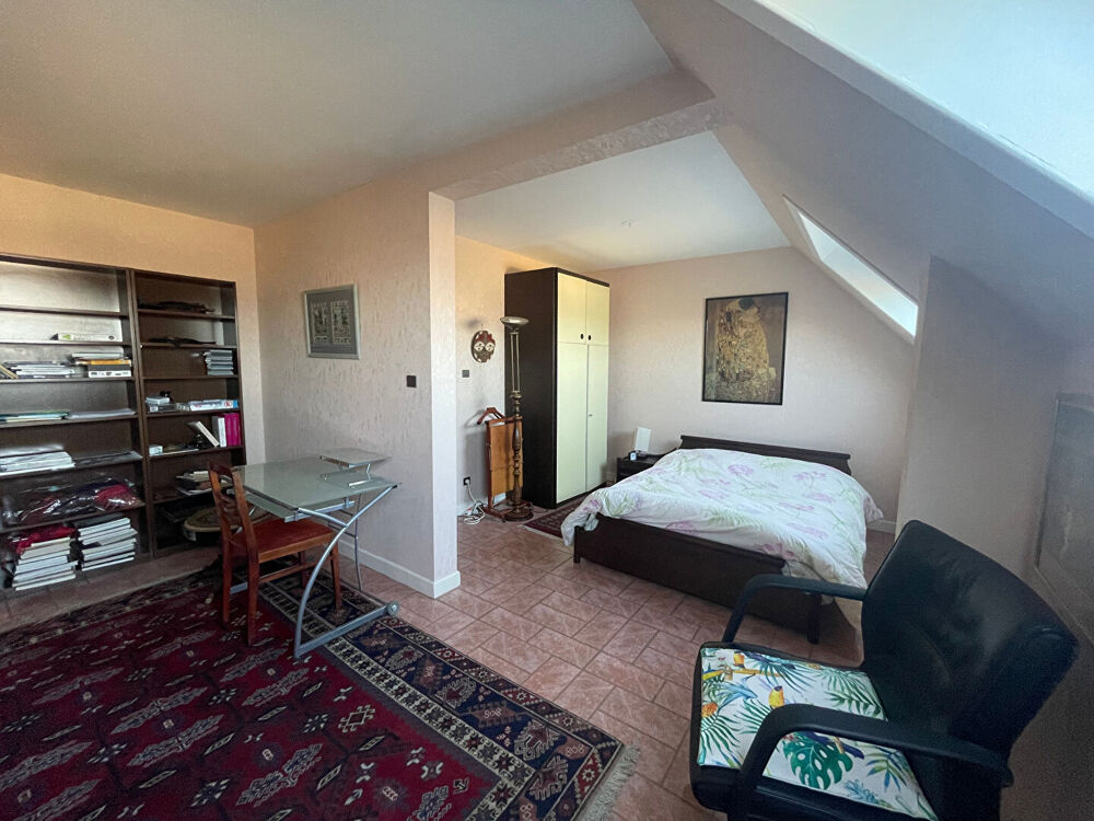 Vente Appartement Belfort, proche centre ville dans une residence de standing appartement duplex de 160m2 Belfort