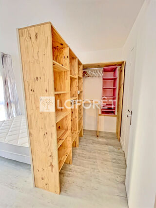 Appartement à louer 2 pièces 35 m²