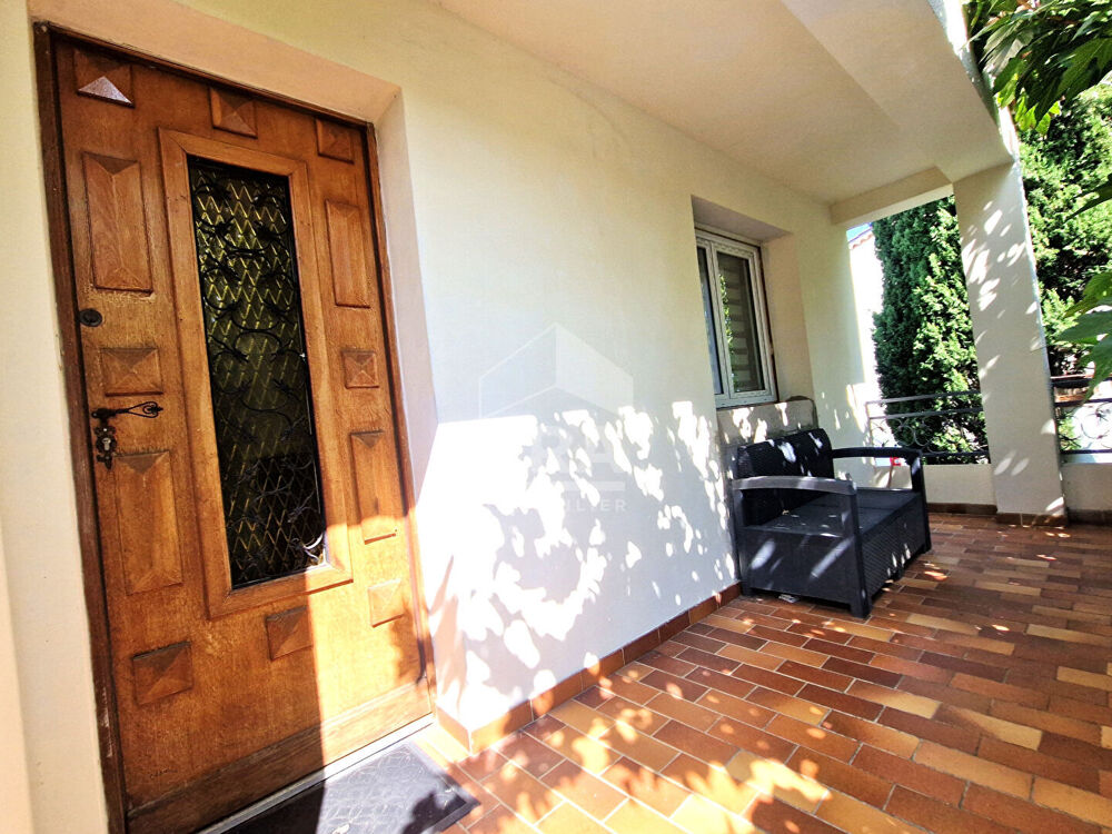 A vendre maison 3 chambres avec terrain