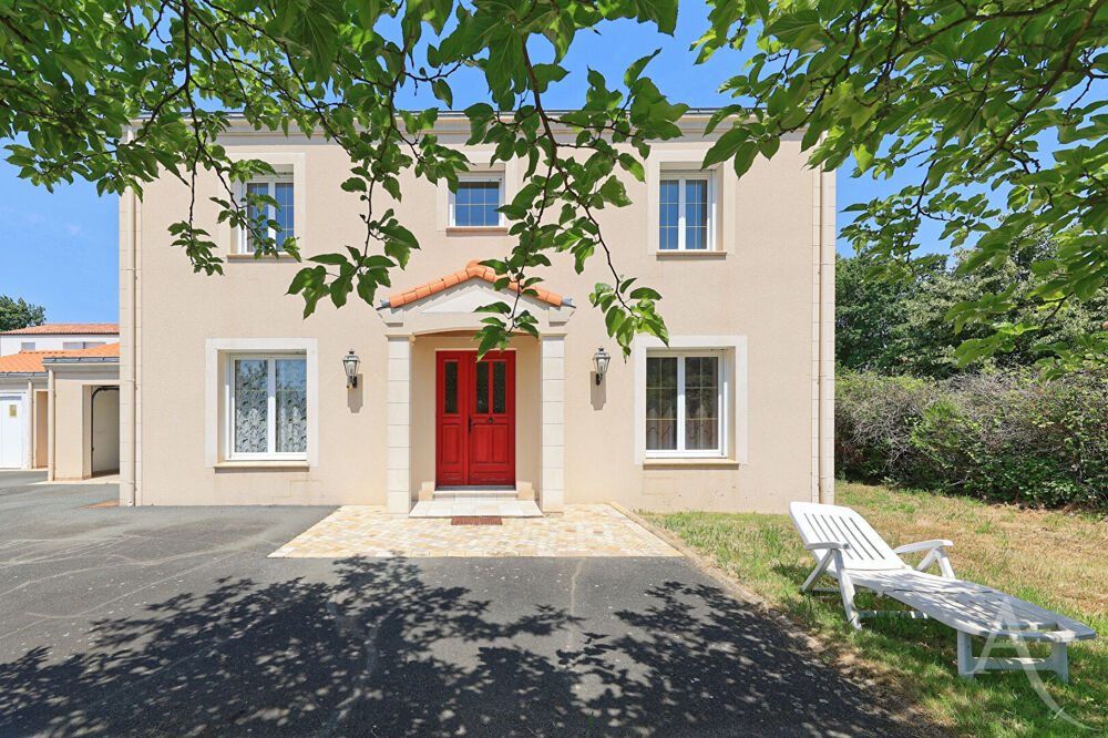 Vente Maison Maison Montaigu centre Montaigu vendee
