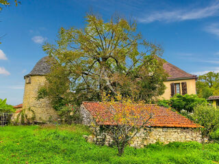  Maison  vendre 5 pices 221 m