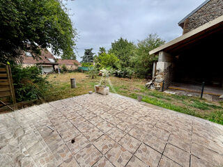  Immeuble à vendre 13 pièces 200 m²