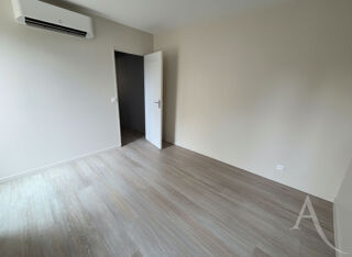  Maison à louer 4 pièces 66 m²