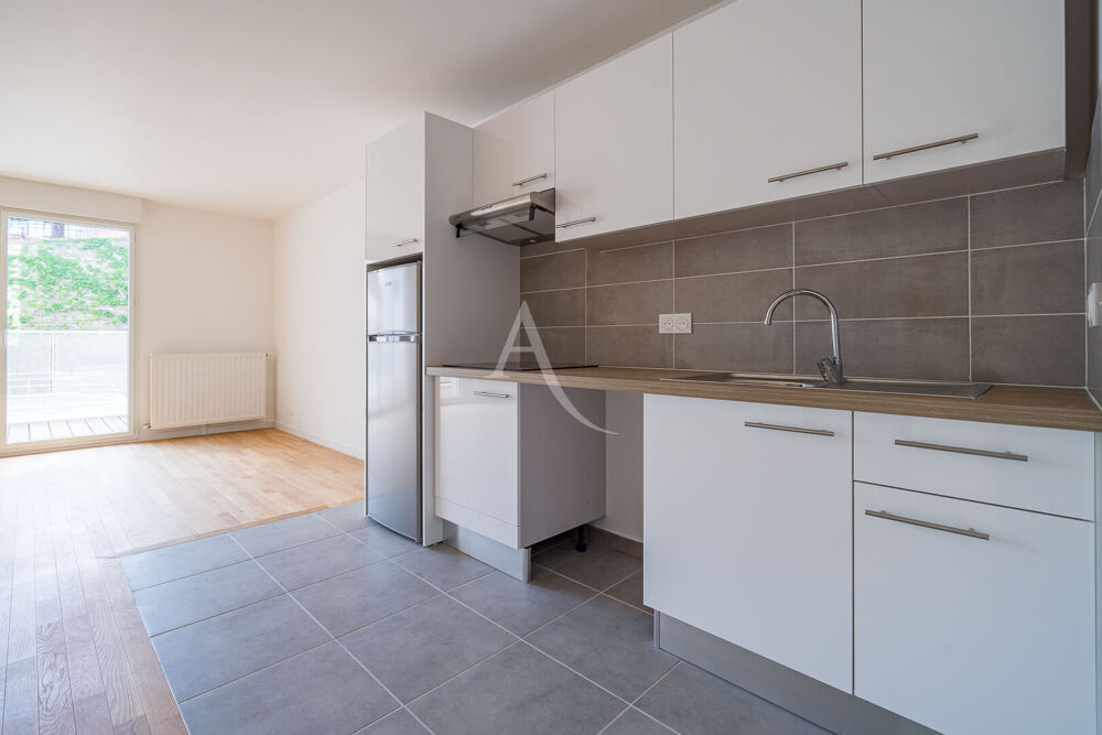 Location Appartement Appartement Asnières Sur Seine 3 pièce(s) VIDE 84 m2 duplex Asnieres sur seine