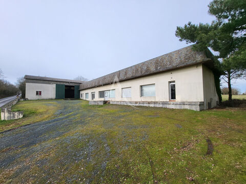 Entrep&ocirc;t et Hangar 110000 35390 Grand fougeray