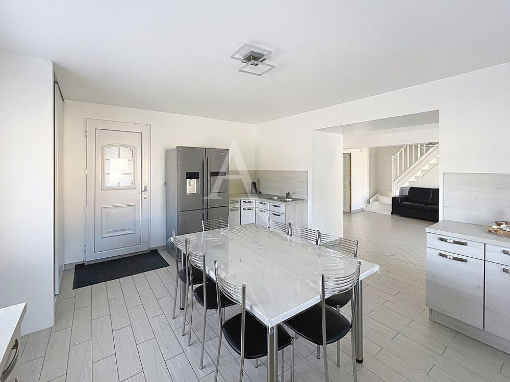 Maison Brain Sur Allonnes 4 pièce(s) 140 m2