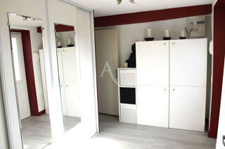  Maison � vendre 8 pi�ces 220 m�