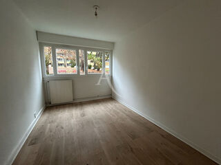  Appartement  vendre 4 pices 80 m