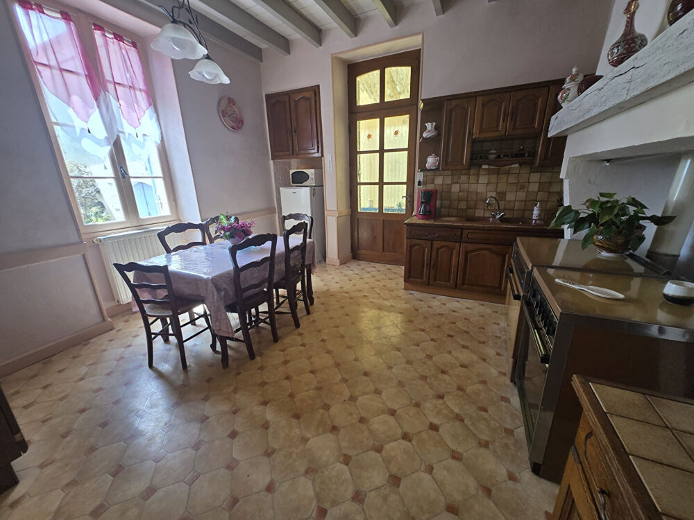 Vente Maison MAISON DE CHARME AU COEUR D'UN HAMEAU CALME & BEAUX VOLUMES Riberac