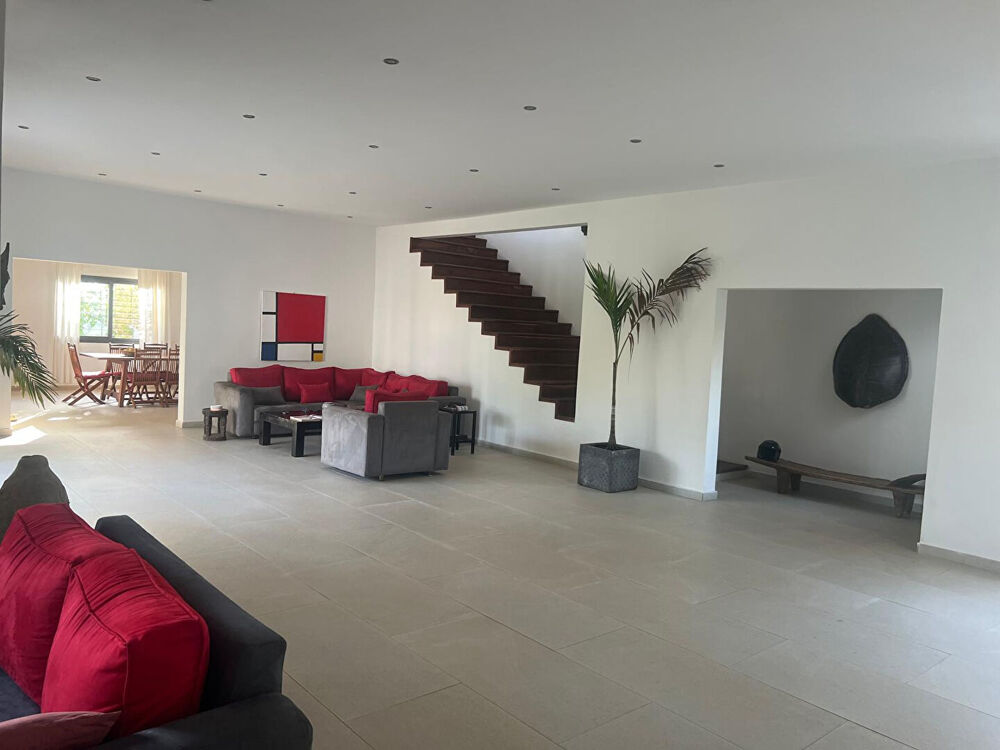 Vente Maison Villa de prestige à Saly - 4 suites, piscine à débordement & parc arboré de 1 500 m² Saly (Senegal)