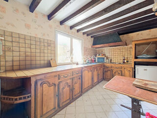 Maison  vendre 6 pices 166 m