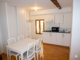  Appartement à louer 1 pièce 30 m²