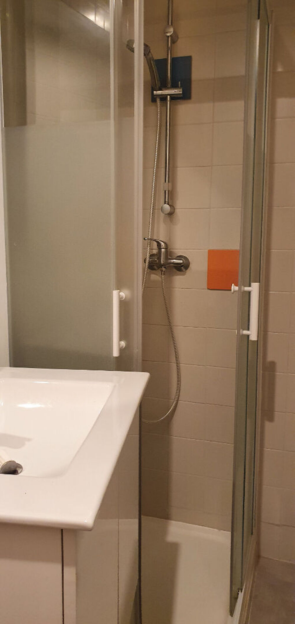 Location Appartement Studio meublé 15 m² à  Amélie-les-Bains  - 360 /mois CC Amelie les bains palalda