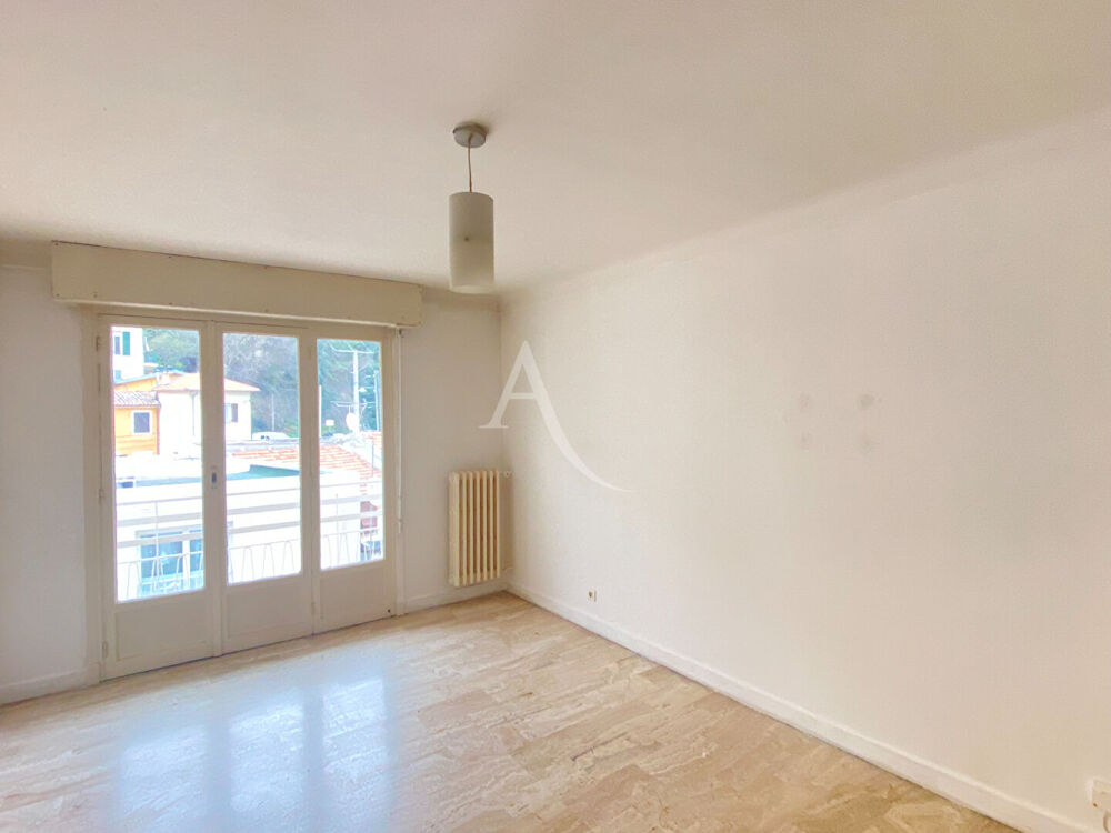 Location Appartement STUDIO - BD DE LA MADELEINE Nice