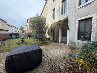  Maison � vendre 7 pi�ces 244 m�