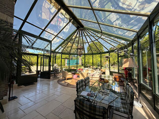  Villa à vendre 15 + pièces 500 m²