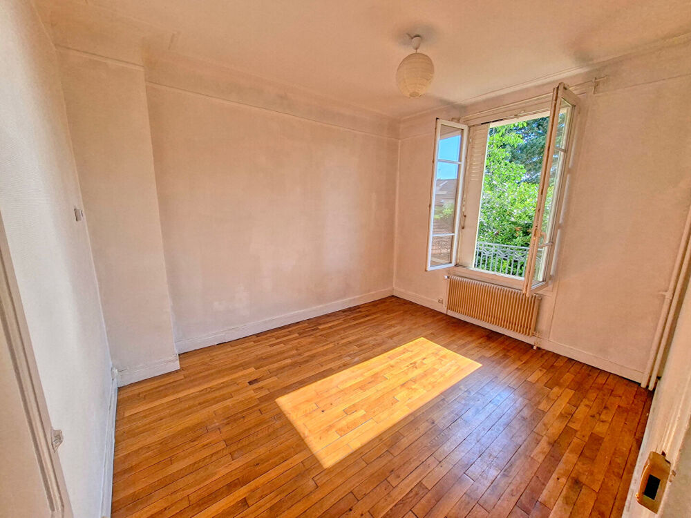 Vente Maison Antony Maison familiale de 152 m² habitables ? 5 chambres ? Garage ? Combles aménageables ? DPE D Antony