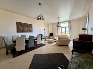  Appartement � louer 4 pi�ces 146 m�