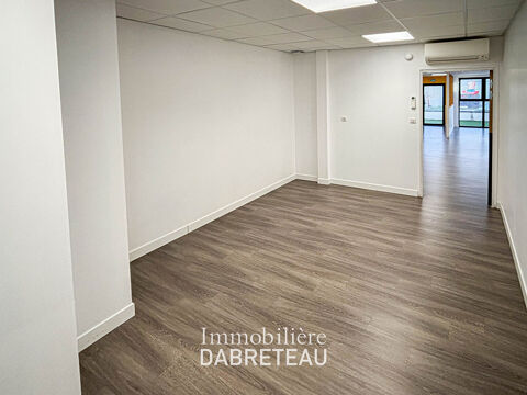   LOCAL COMMERCIAL A LOUER  - CHAPONNAY 