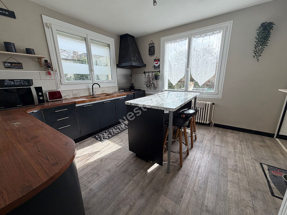 Maison de 5 pièces à Loyat (56800)