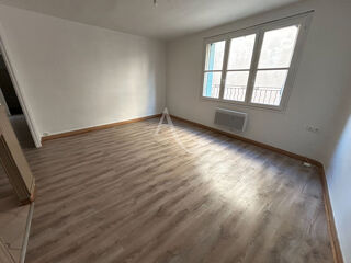  Appartement à louer 3 pièces 66 m²