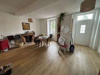  Maison � vendre 9 pi�ces 210 m�