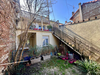  Immeuble � vendre 7 pi�ces 