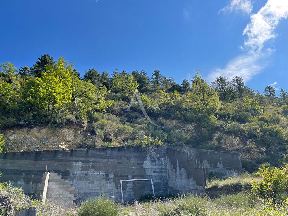 Vente Terrain TRÈS BEAU TERRAIN DE 2985M2 CONSTRUCTIBLE À SAINT JURS - SUPERBE VUE Saint jurs