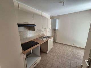  Appartement à louer 3 pièces 61 m²