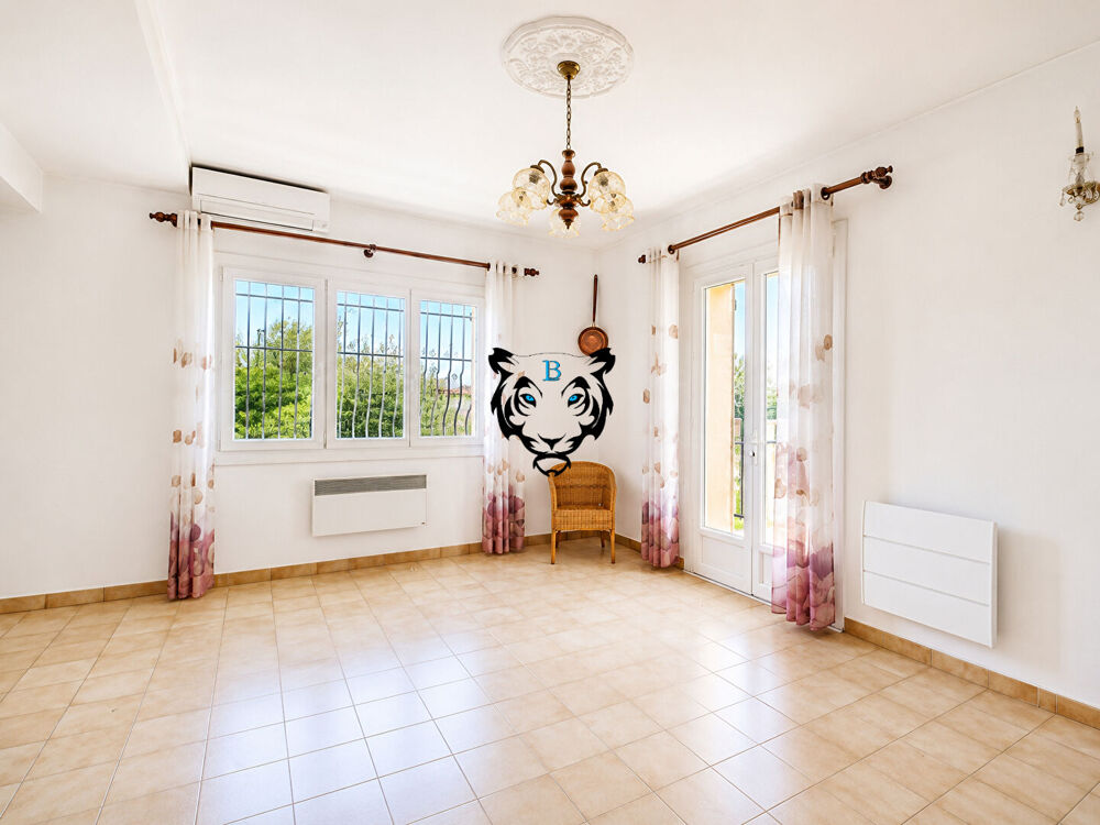 EXCLUSIVITE - LE MUY 157.52M² - GARAGE-ATELIER-CAVE