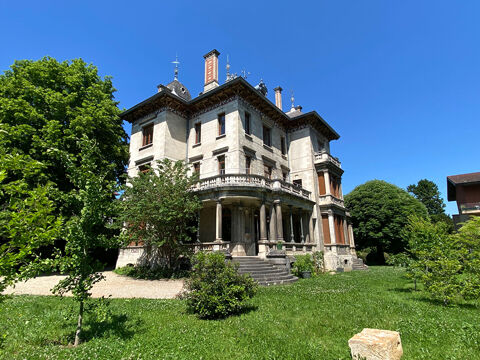   Appartement  4 pice(s) 159 m2 Appartement - 4 pice(s) - 159 m