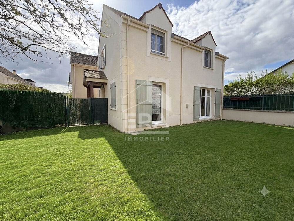 Vente Maison Maison Périgny 4 pièces 95 m². Perigny