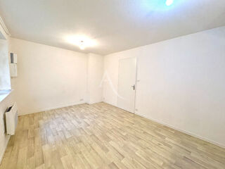  Appartement à louer 1 pièce 21 m²