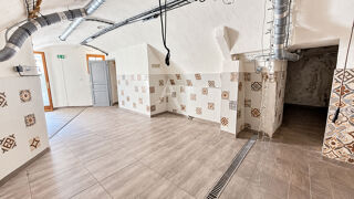   Local commercial Ville 1 pièce(s) 50 m2 Levens