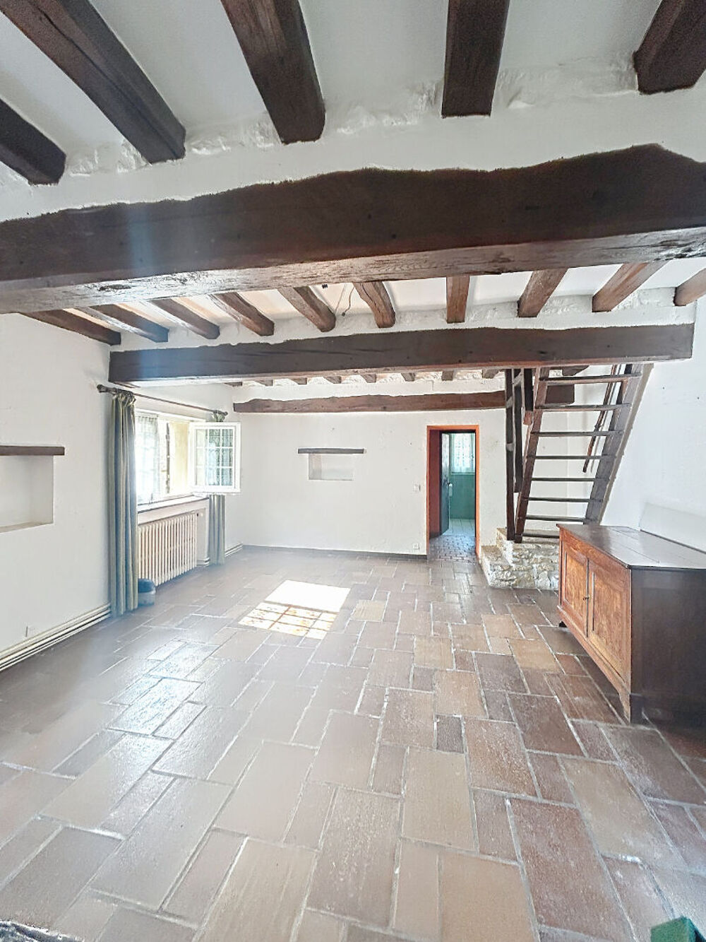 Maison Chevannes 15 pièce(s) 211.8 m2
