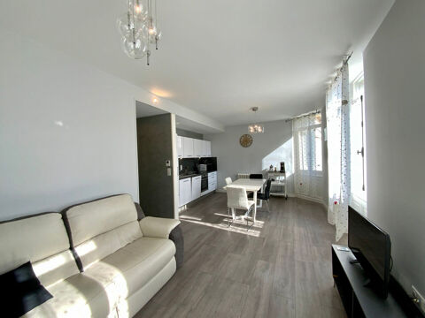   Très bel appartement MEUBLE 1 chambre - Jonzac centre ville Appartement - 2 pièce(s) - 58 m²