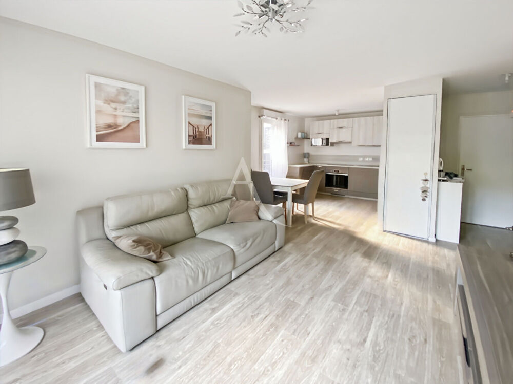 Appartement Jouy Le Moutier 3 pièce(s)