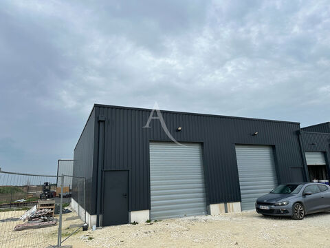 Local commercial Le Gua 89.69 m2 950 17600 Le gua
