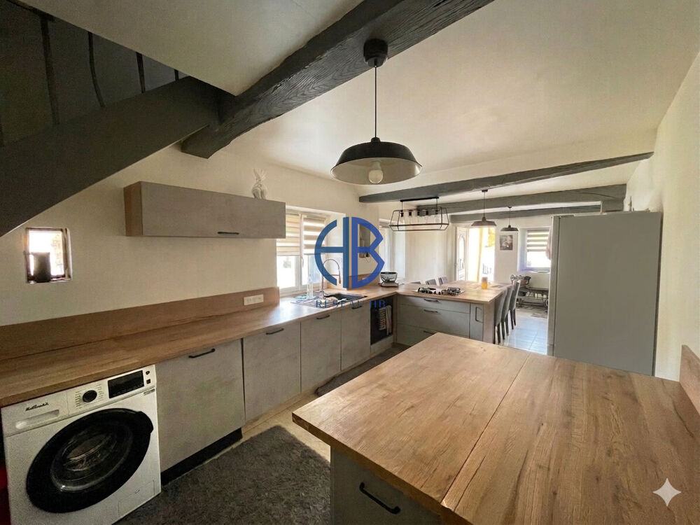 Vente Maison Maison 123m² rénovée cadre agréable Oytier saint oblas